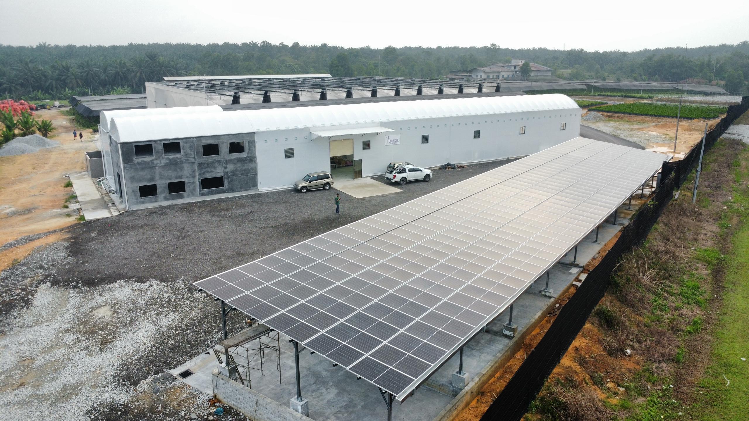128 kWp Polaris waterproof solar carport in Kota Tinggi, Johor